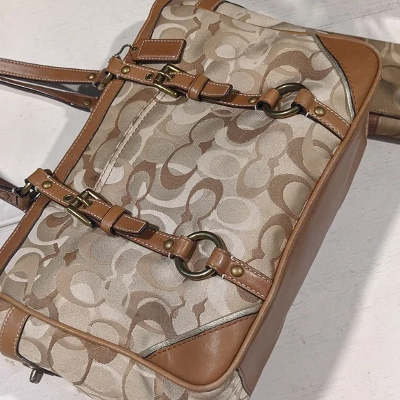 Coach Tan and Brown Tote Bag - Picture 3 of 11